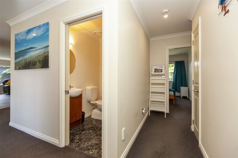 Photo of property in 4 Consort Close, Paraparaumu Beach, Paraparaumu, 5032