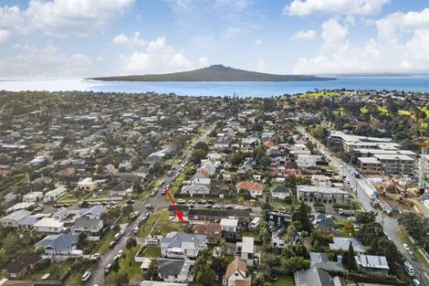 Photo of property in 39a Aramoana Avenue, Devonport, Auckland, 0624