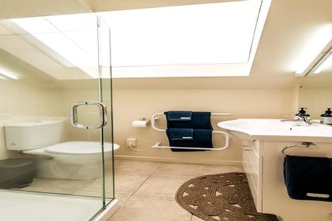 Photo of property in 15b King Edward Parade, Devonport, Auckland, 0624