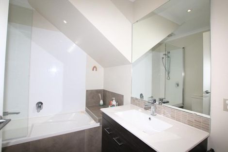 Photo of property in 184 Hobsonville Point Road, Hobsonville, Auckland, 0616