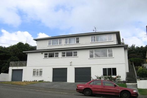 Photo of property in 17 Dee Street, Island Bay, Wellington, 6023