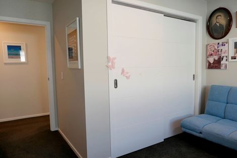 Photo of property in 5 Mahia Lane, Waikanae, 5036