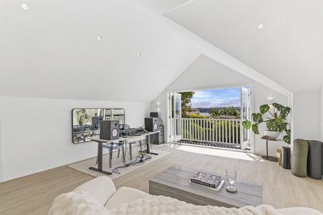Photo of property in 4 Sentinel Road, Herne Bay, Auckland, 1011