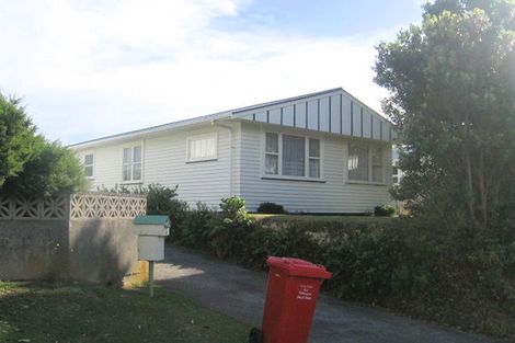 Photo of property in 84 Arawhata Street, Ranui, Porirua, 5024