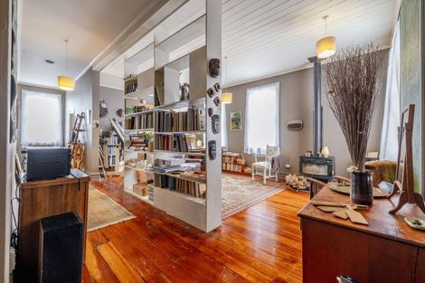 Photo of property in 1 Mclean Street, Woodville, 4920