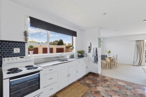 Photo of property in 2/13 Nugent Street, Bell Block, New Plymouth, 4312