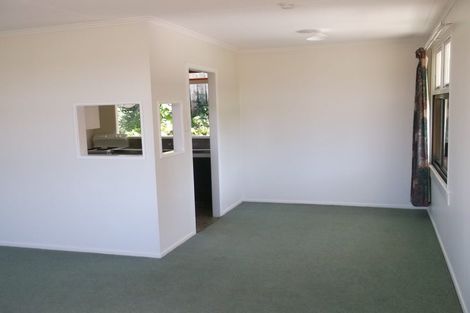 Photo of property in 1/15 Tavern Road, Silverdale, 0932