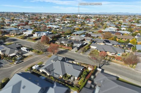 Photo of property in 16 Kensington Avenue, Rangiora, 7400