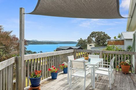 Photo of property in 8 Inca Place, Snells Beach, 0920