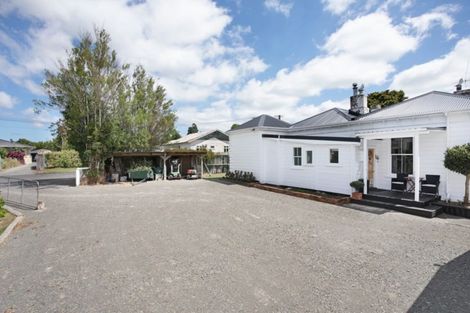 Photo of property in 21 Bond Street, Marton, 4710