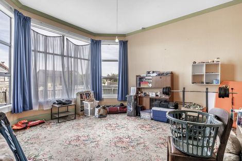 Photo of property in 14 Collingwood Street, Strathern, Invercargill, 9812