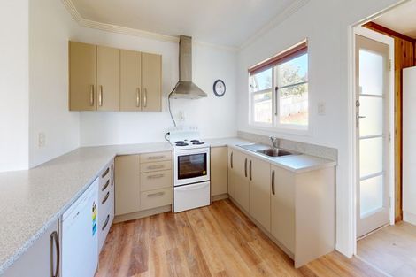 Photo of property in 37 Toi Street, Tawhero, Whanganui, 4501