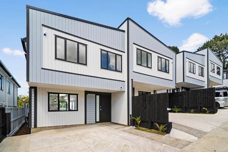 Photo of property in 7 Liban Place, Massey, Auckland, 0614