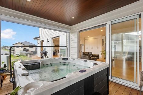 Photo of property in 2 Arriere Lane, Silverdale, 0932