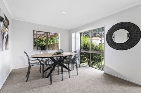 Photo of property in 1 Landvale Court, Browns Bay, Auckland, 0630