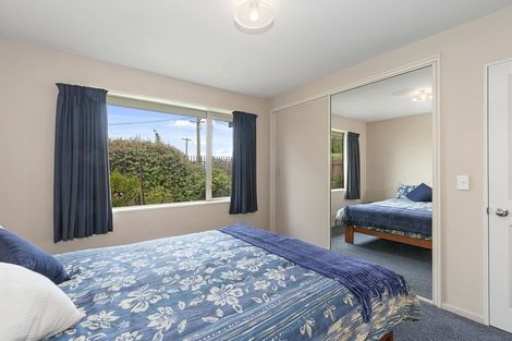 Photo of property in 27 Mataroa Place, Parklands, Christchurch, 8083