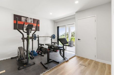 Photo of property in 10 Mccrystal Avenue, Bucklands Beach, Auckland, 2012