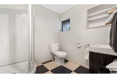 Photo of property in 74 Harbour View Road, Point Wells, Warkworth, 0986