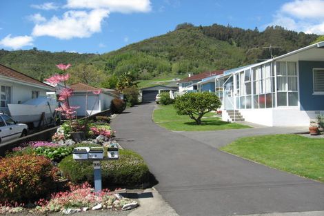 Photo of property in 99a Tipahi Street, Nelson South, Nelson, 7010