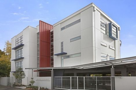 Photo of property in Braemar Apartments, 2/2 Cranmer Square, Christchurch Central, Christchurch, 8013