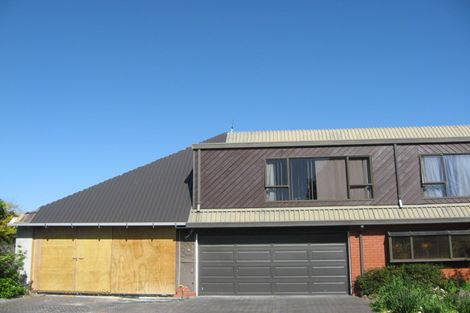 Photo of property in 10 Pyatt Place, Redwood, Christchurch, 8051