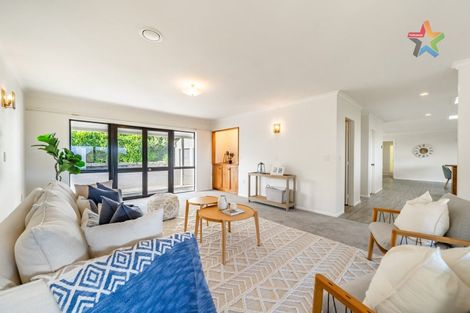 Photo of property in 80 Greenwood Boulevard, Otaki, 5512