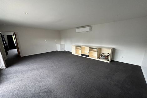 Photo of property in 28 Radbrook Street, Avonhead, Christchurch, 8042