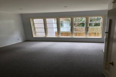 Photo of property in 2/27 Pakuranga Road, Pakuranga, Auckland, 2010