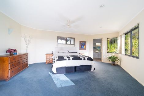 Photo of property in 3 Kensington Heights Rise, Kensington, Whangarei, 0112