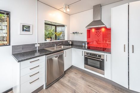 Photo of property in 4b Bristow Street, Saint Johns Hill, Whanganui, 4501