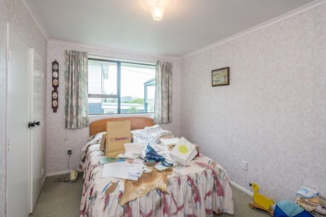 Photo of property in 5 Mahoe Street, Otaki Beach, Otaki, 5512