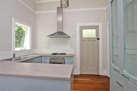 Photo of property in 23 Mccoll Street, Vogeltown, Wellington, 6021