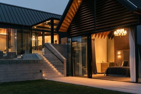 Photo of property in 6 Bendemeer Lane, Lake Hayes, Queenstown, 9371