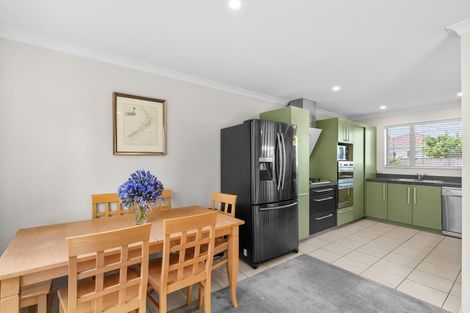 Photo of property in 98 Elizabeth Street, Riccarton, Christchurch, 8041