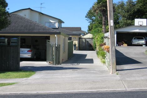 Photo of property in 1/19 Watea Road, Torbay, Auckland, 0630