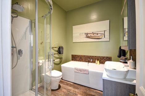 Photo of property in 124 Glen Road, The Glen, Dunedin, 9011