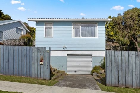Photo of property in 26 Antrim Crescent, Wainuiomata, Lower Hutt, 5014
