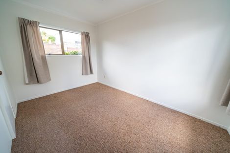 Photo of property in 2/35 Fairlands Avenue, Waterview, Auckland, 1026