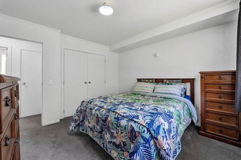 Photo of property in 6a Shaldon Crescent, Blagdon, New Plymouth, 4310