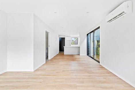 Photo of property in 17 Pukakaho Lane, Papatoetoe, Auckland, 2025