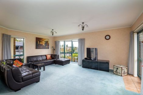 Photo of property in 22 Ashmore Drive, Frankleigh Park, New Plymouth, 4310