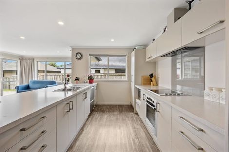 Photo of property in 33 Hammill Grove, Stoke, Nelson, 7011