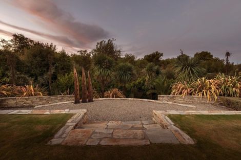 Photo of property in 5 Hollyhock Lane, Wanaka, 9305