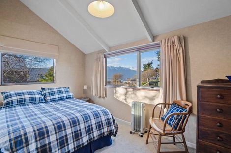 Photo of property in 180 Fernhill Road, Fernhill, Queenstown, 9300