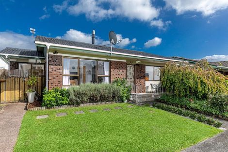 Photo of property in 1/42 Frank Evans Place, Henderson, Auckland, 0610