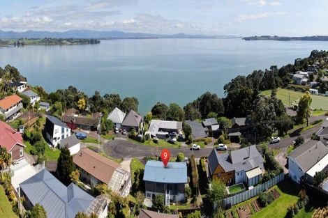 Photo of property in 9 Kaharoa Avenue, Omokoroa, 3114