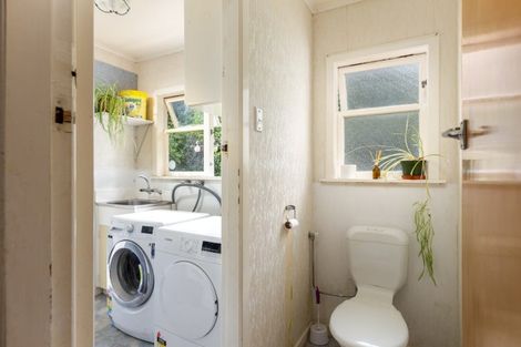 Photo of property in 65 Clawton Street, Westown, New Plymouth, 4310