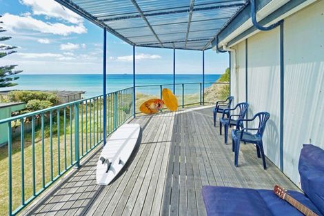 Photo of property in 285 Pukehina Parade, Pukehina, 3189
