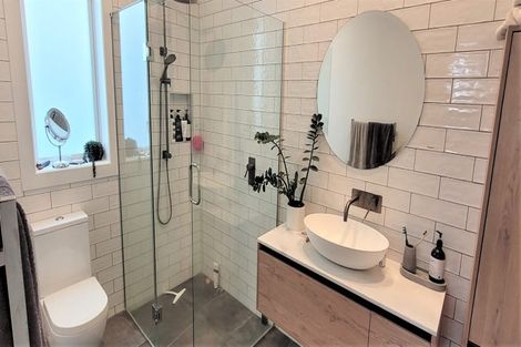 Photo of property in 147 Edgecumbe Road, Tauranga South, Tauranga, 3112