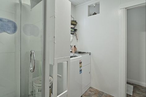 Photo of property in 402c Queen Street East, Hastings, 4122